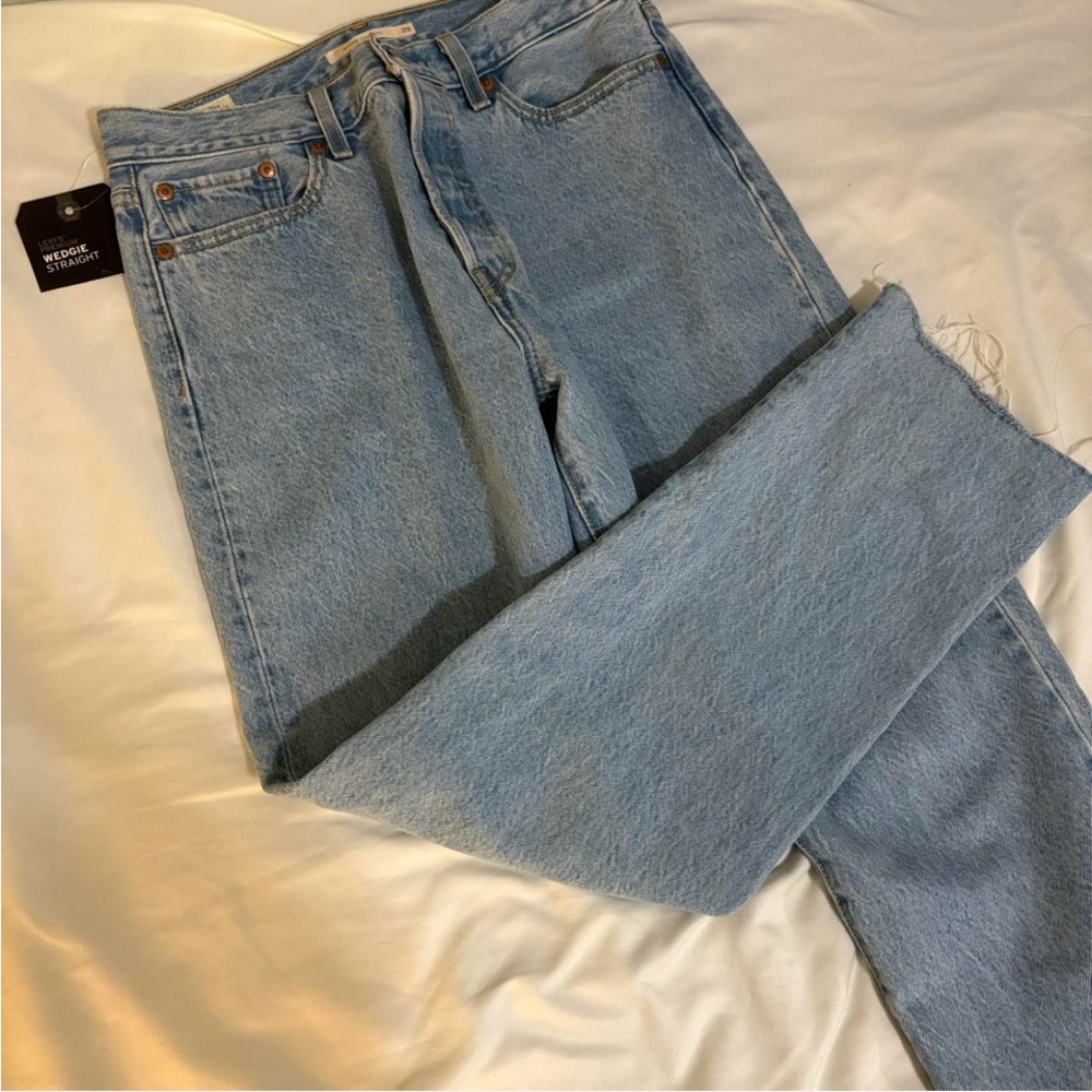 Levi's Wedgie Straight Jeans